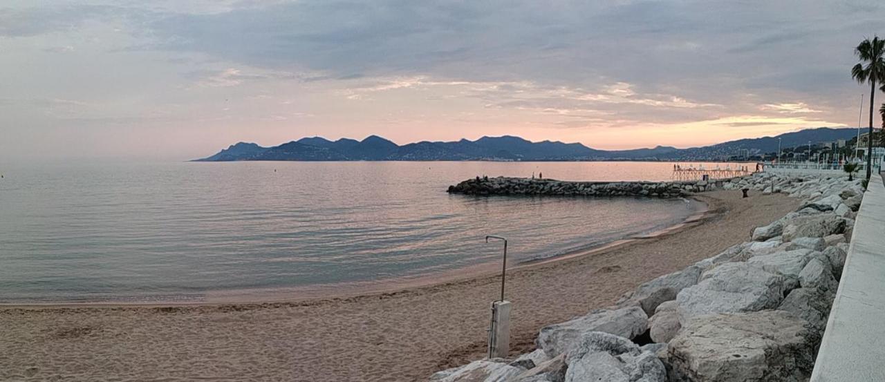 Beau Meuble 3 Pieces 60 M² Cannes Le Suquet Exteriér fotografie